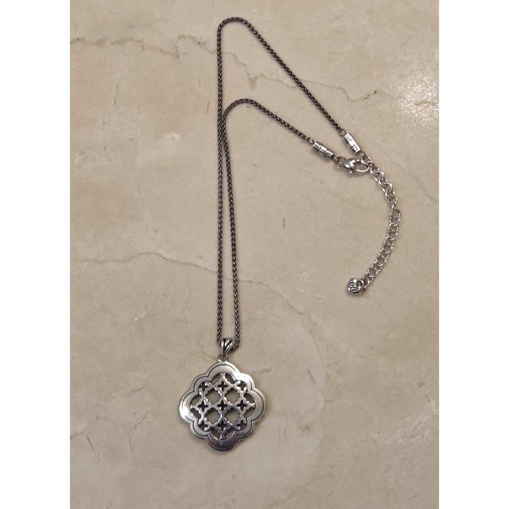 Retired Brighton Octavia Silver Necklace Pendant W/Adjustable Chain 16"-18"